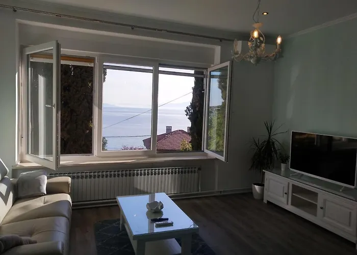 Lägenhet Edmea 2 Rijeka